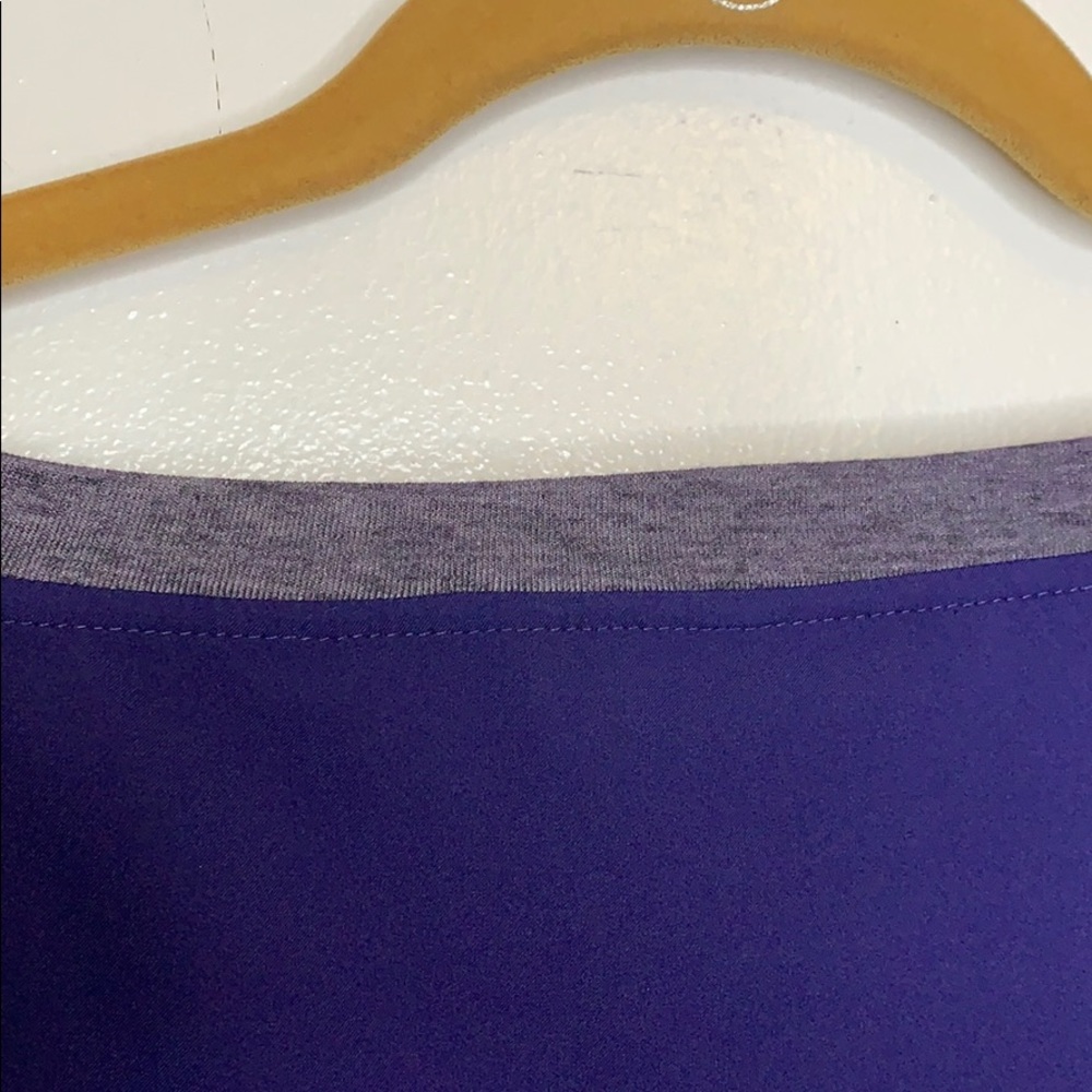 Nike Dri-Fit Long Dolman Sleeve Workout Top - Picture 9 of 15